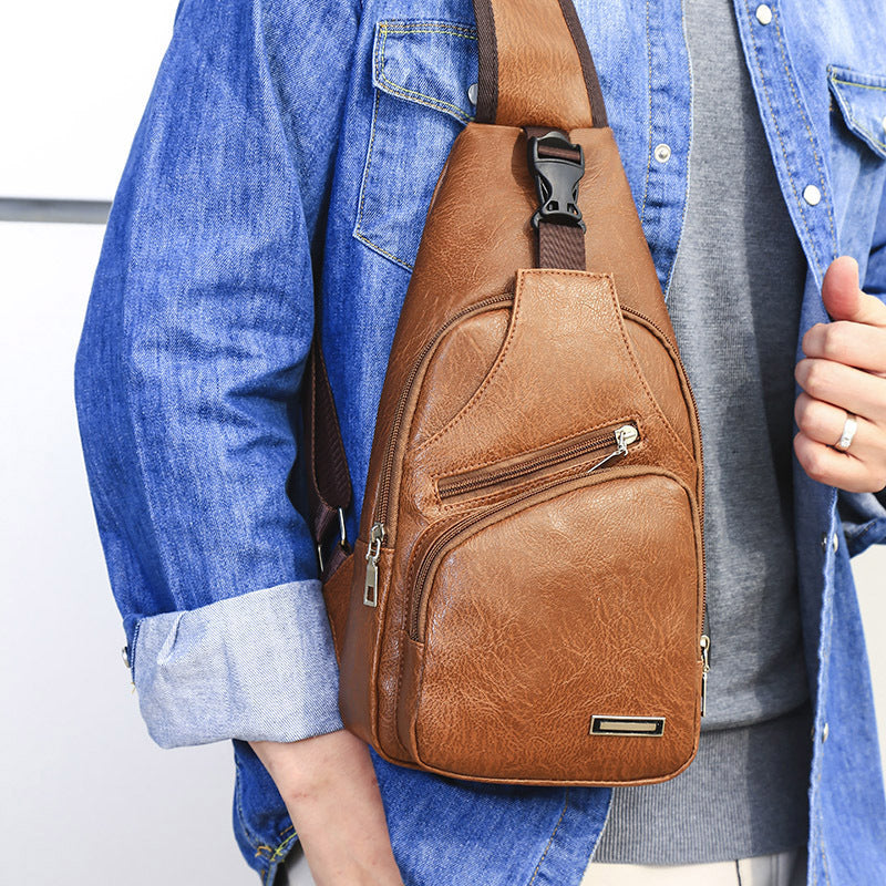 Men’s USB Charging Chest Bag – Casual Fashion Crossbody Shoulder Pack